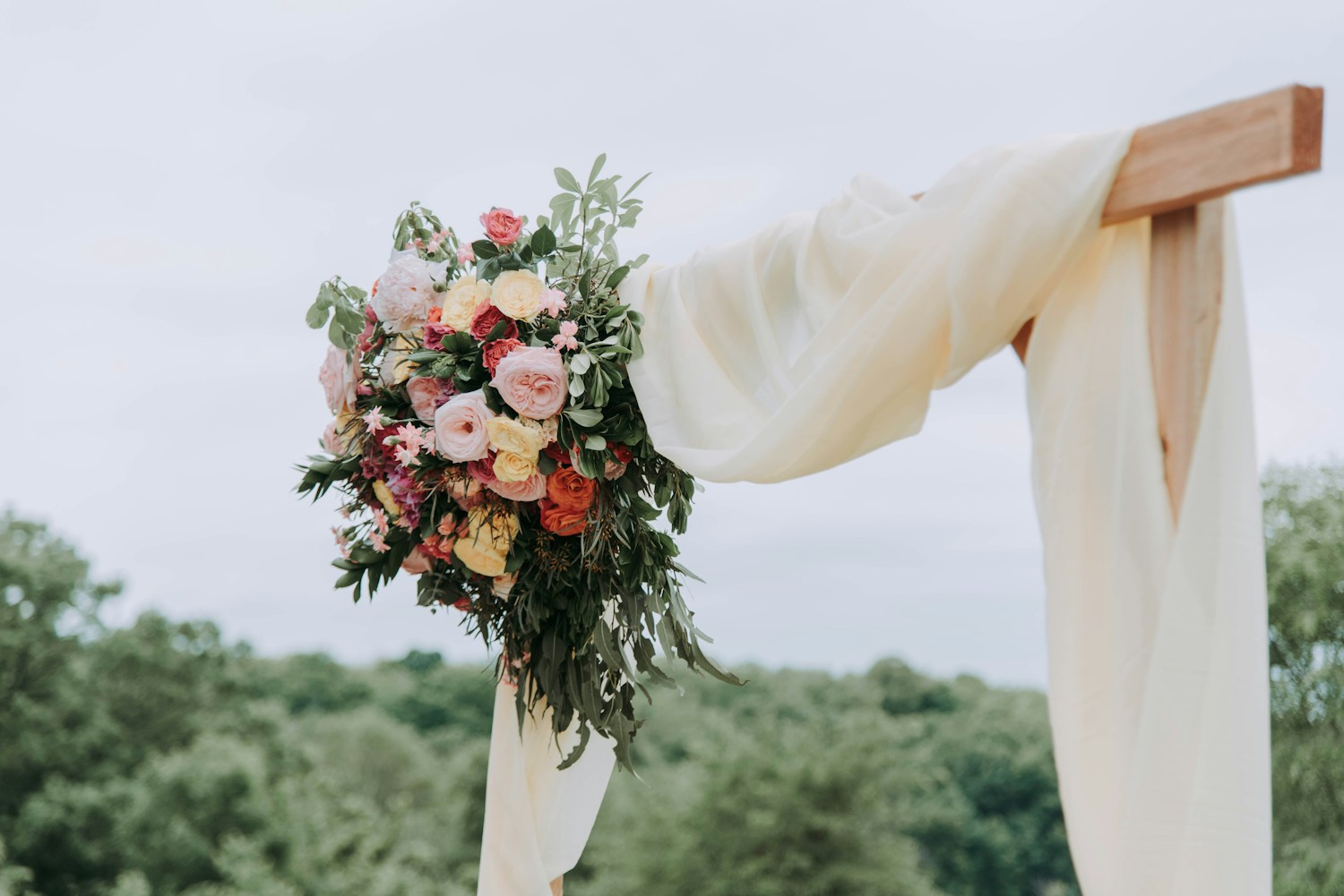 Sample floral table detail used as celebration inspiration